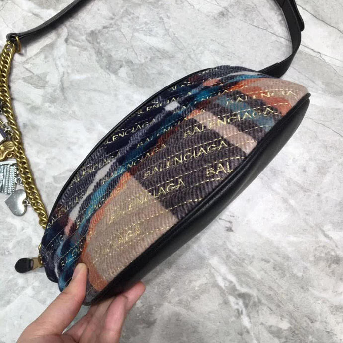 BALENCIAG巴黎世家 新品 Souvenir系列腰包 單肩包 鐵塔掛繩  BL1737